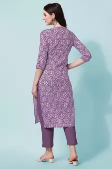 Wine Floral Printed Stand Patti Rayon Straight Kurta