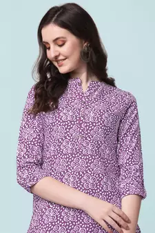 Wine Floral Printed Stand Patti Rayon Straight Kurta