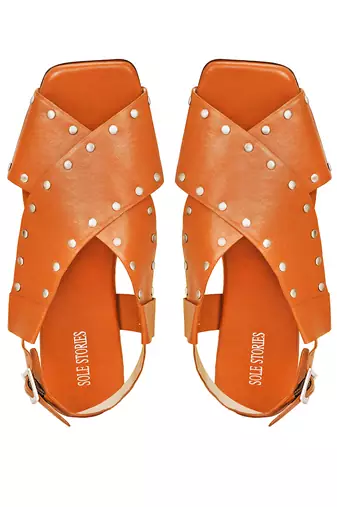 Criss Cross Broad Rivet Sandals in Tan