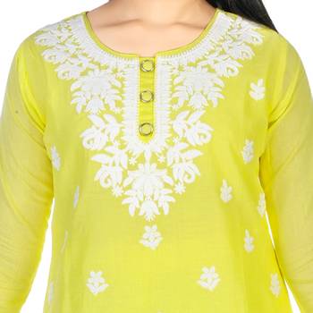 Aura Girls Ethnic Cotton Mulmul Sharara Suit With Chiffon Dupatta(1110_Parent) 3