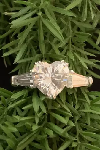 Heart Shaped Solitaire With Baguettes On Either Side