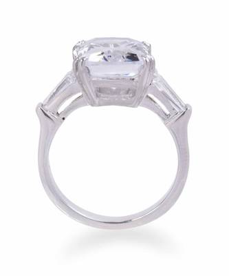 Emerald Cut Solitaire With Baguettes On Either Side 1