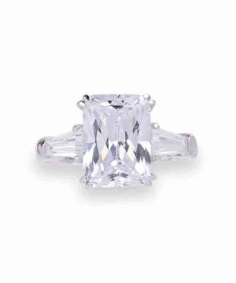 Emerald Cut Solitaire With Baguettes On Either Side 2