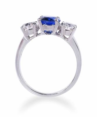 Oval Blue Center With 2 Oval Shaped Diamonds On Either Side 1
