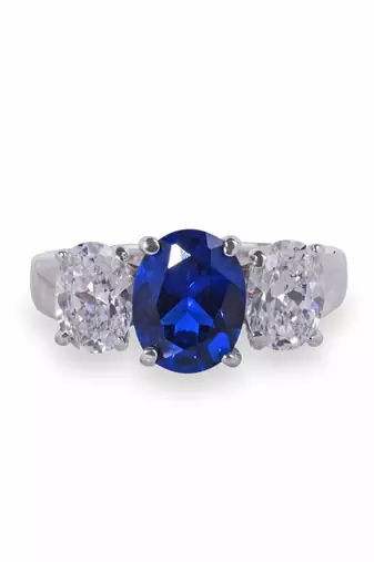 Oval Blue Center With 2 Oval Shaped Diamonds On Either Side