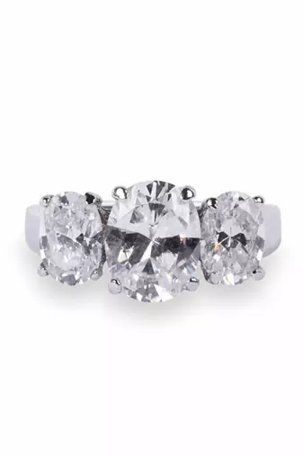 3 Oval Diamonds
