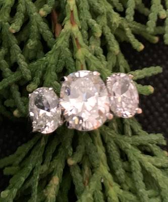 3 Oval Diamonds 4