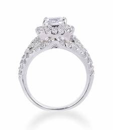 Cushion Center Diamond With Wavy Diamond Band