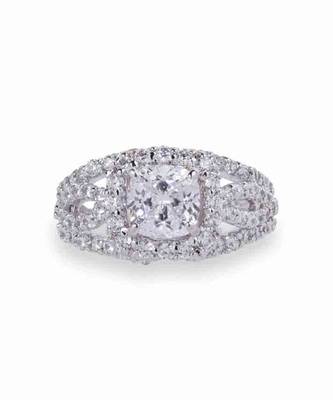 Cushion Center Diamond With Wavy Diamond Band 2