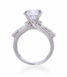 Round Classic Solitaire With Elevated Diamond Band