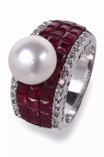 Red Invisible Setting With Cultured Pearl