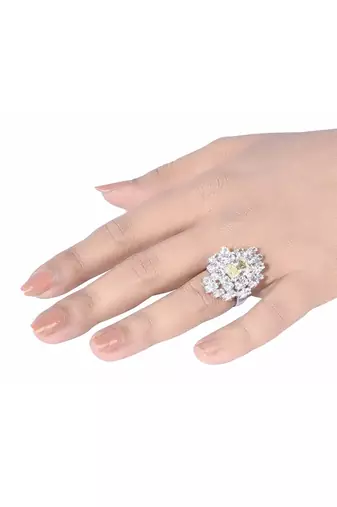 Yellow Center With Uneven Setting Of Diamond Cluster