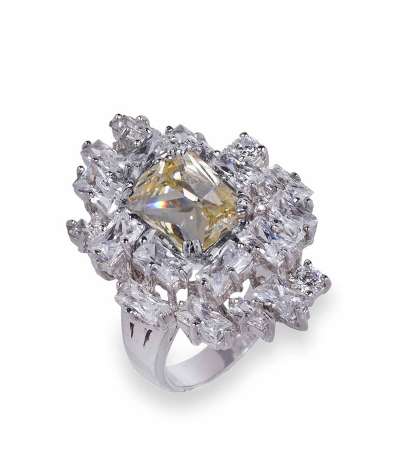 Yellow Center With Uneven Setting Of Diamond Cluster