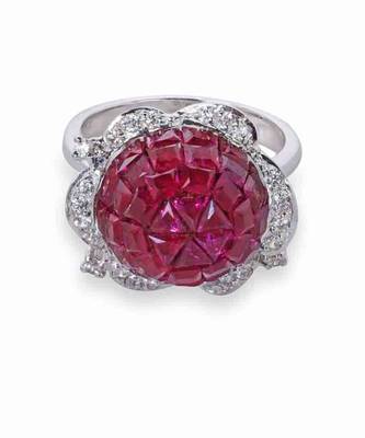Red Invisible Setting Flower Shaped 2