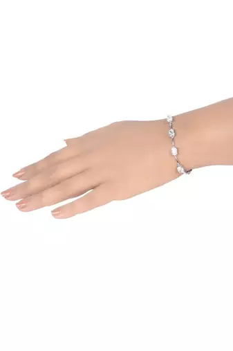 Oval Solitaire With Gap / Tennis Bracelet