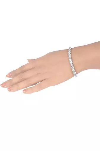 Equal Round Solitaire Tennis Bracelet