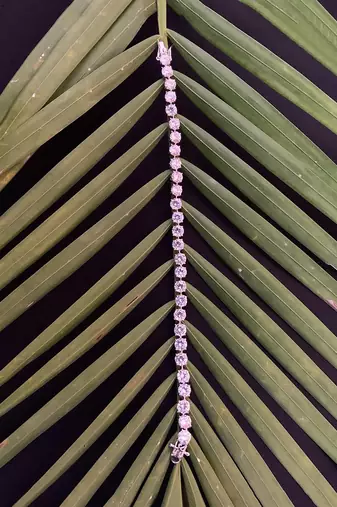 Equal Round Solitaire With Slight Gap / Tennis Bracelet