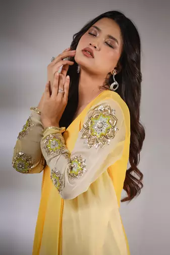 Haseena Leheriya Set In Yellow