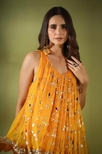 Haseena Phool Jaal Gota Patti Tunic Pants Co-Ord Set In Mnago Yellow