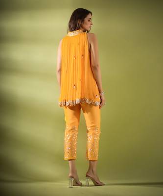 Haseena Phool Jaal Gota Patti Tunic Pants Co-Ord Set In Mnago Yellow 7