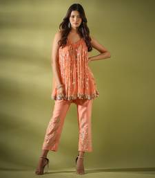 Haseena Phool Jaal Gota Patti Tunic Pants Co-Ord Set In Peach