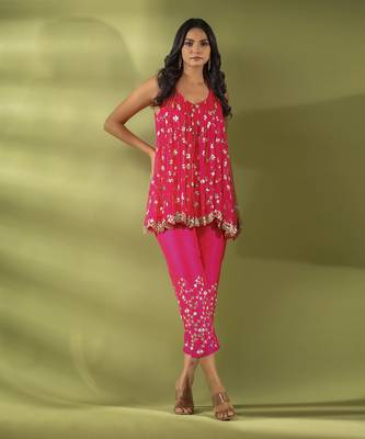 Haseena Phool Jaal Gota Patti Tunic Pants Co-Ord Set In Fuchsia 1