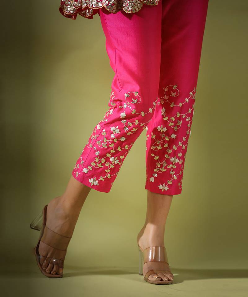 Haseena Phool Jaal Gota Patti Tunic Pants Co-Ord Set In Fuchsia