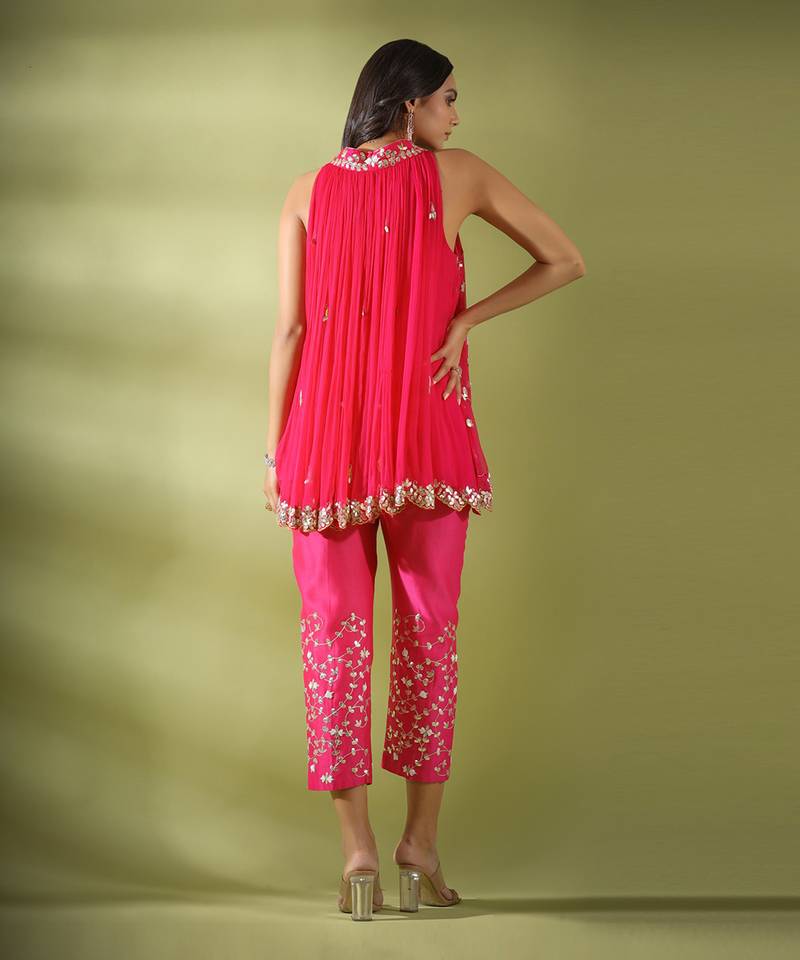 Haseena Phool Jaal Gota Patti Tunic Pants Co-Ord Set In Fuchsia