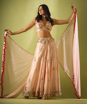 Haseena Gulabi Pankhi Gota Sharara Set 7