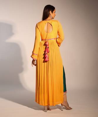 Haseena  Mango Yellow And Bottle Green Color Block Kurta Pant Set 2