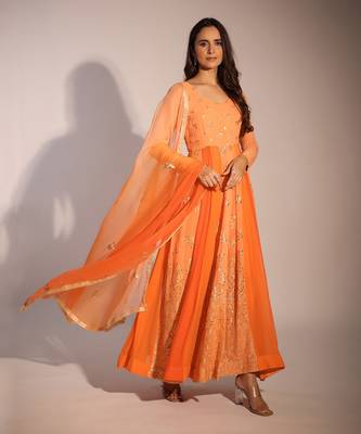 Haseena Or-Peach Anarkali Set 1