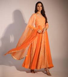 Haseena Or-Peach Anarkali Set