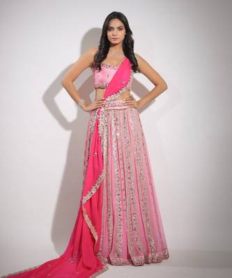 Haseena Noor Darpan Lehenga Set In Candy Pink 6