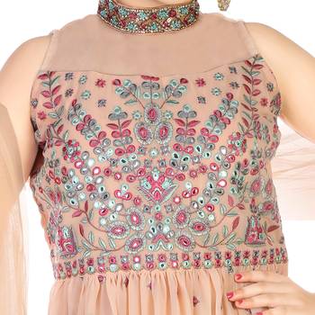 Aura Girls ethnic Greogette Embroidery Sequins and Thread Chinese Collar Sharara Suit With Net Dupatta (1115_Par) 3