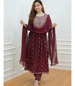 Rayon Printed Nayra cut kurti with pant and dupatta