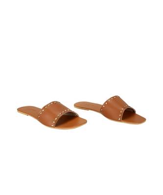 Sole Stories_Rivet Sliders In Tan 3
