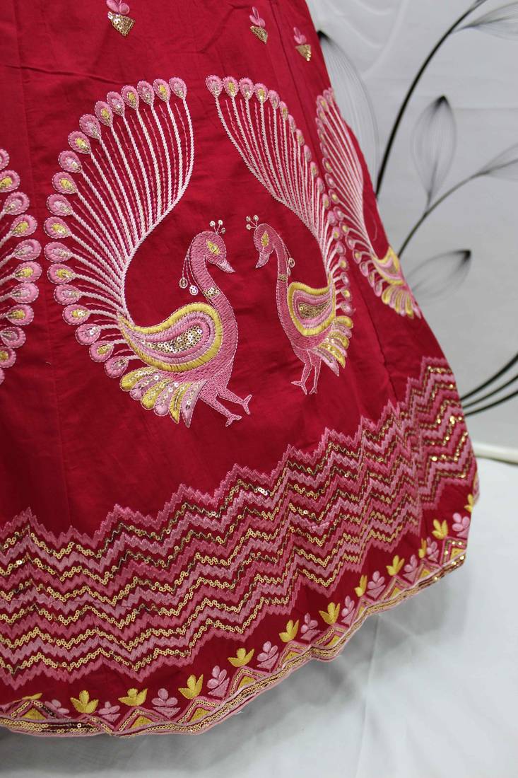 PEACH DEEP PINK THREAD AND SEQUINS EMBROIDERED WORK ART SILK FESTIVE & PARTY WEAR SEMI STITCHED LEHENGA