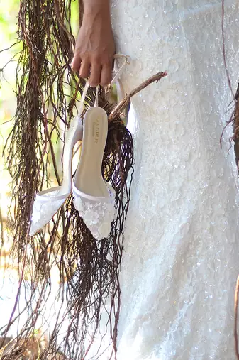 Sole Stories_Beaded Bride Heels In White