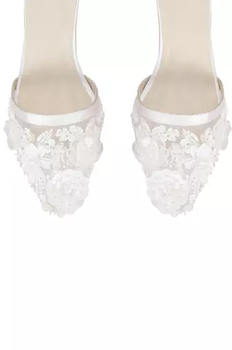Sole Stories_Beaded Bride Heels In White