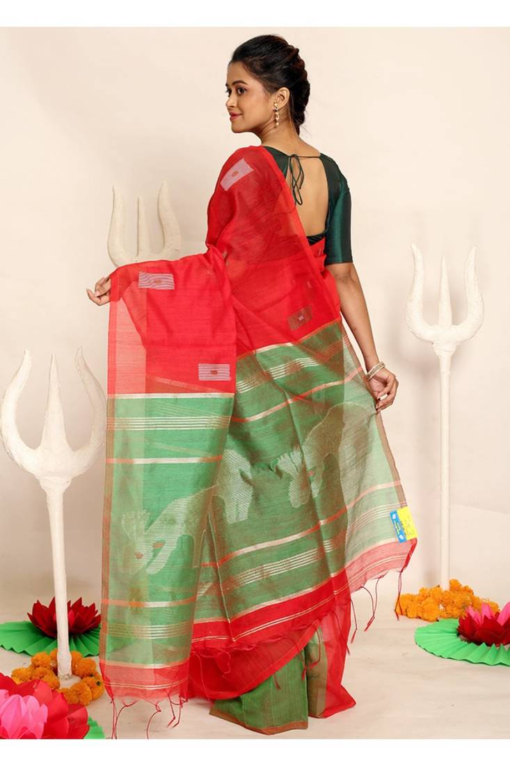 Red Matka Silk Saree With Blouse Piece