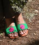 Sole Stories_Bindi Backstraps In Green