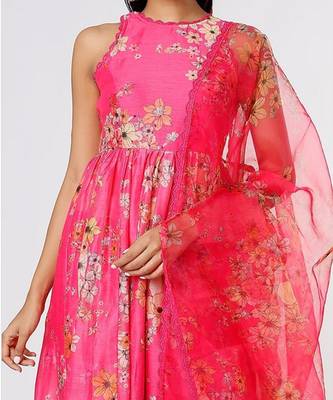 Hot Pink Halter Neck Anarkali Set 4