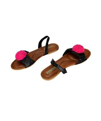 Sole Stories_Kohl Sliders In Black 3