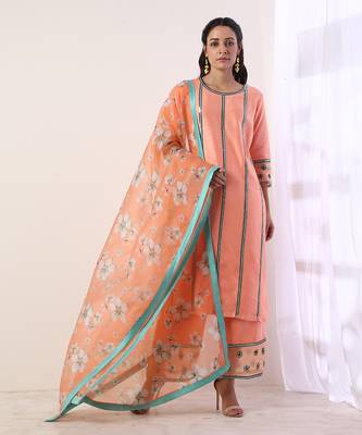 Coral Kurta Set With Organza Dupatta (Set Of 3) 1