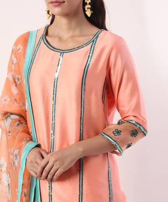 Coral Kurta Set With Organza Dupatta (Set Of 3) 3