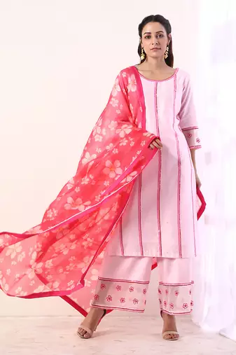 Baby Pink Kurta Set With Organza Dupatta (Set Of 3)