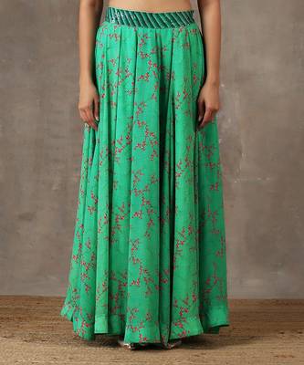Green Embroidered Lehenga Set (Set Of 3) 6
