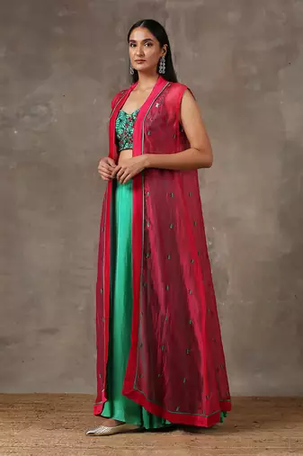 Solid Green Lehenga With Cape (Set Of 3)