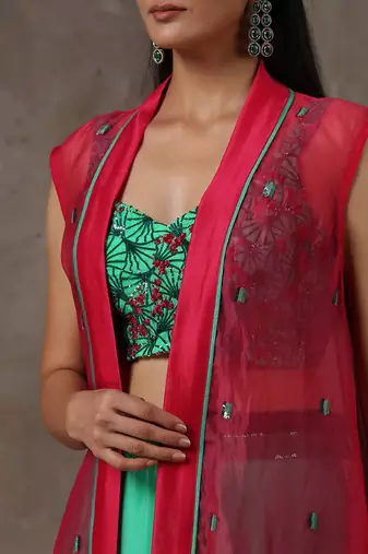 Solid Green Lehenga With Cape (Set Of 3)