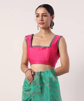 Green Printed Organza Saree (Set Of 2) 3